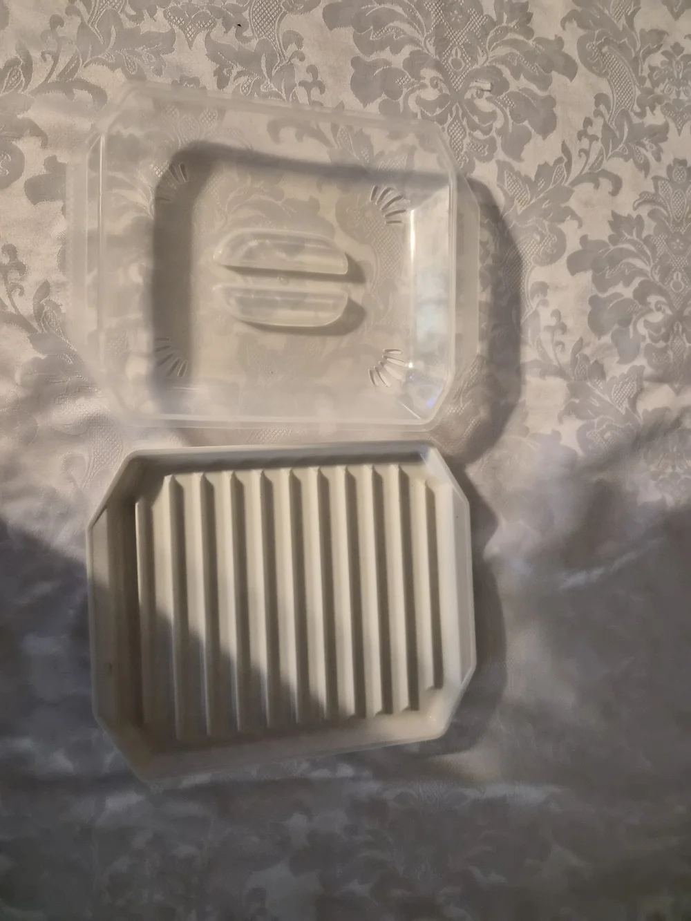 Nordic Ware Compact Bacon Tray with Lid